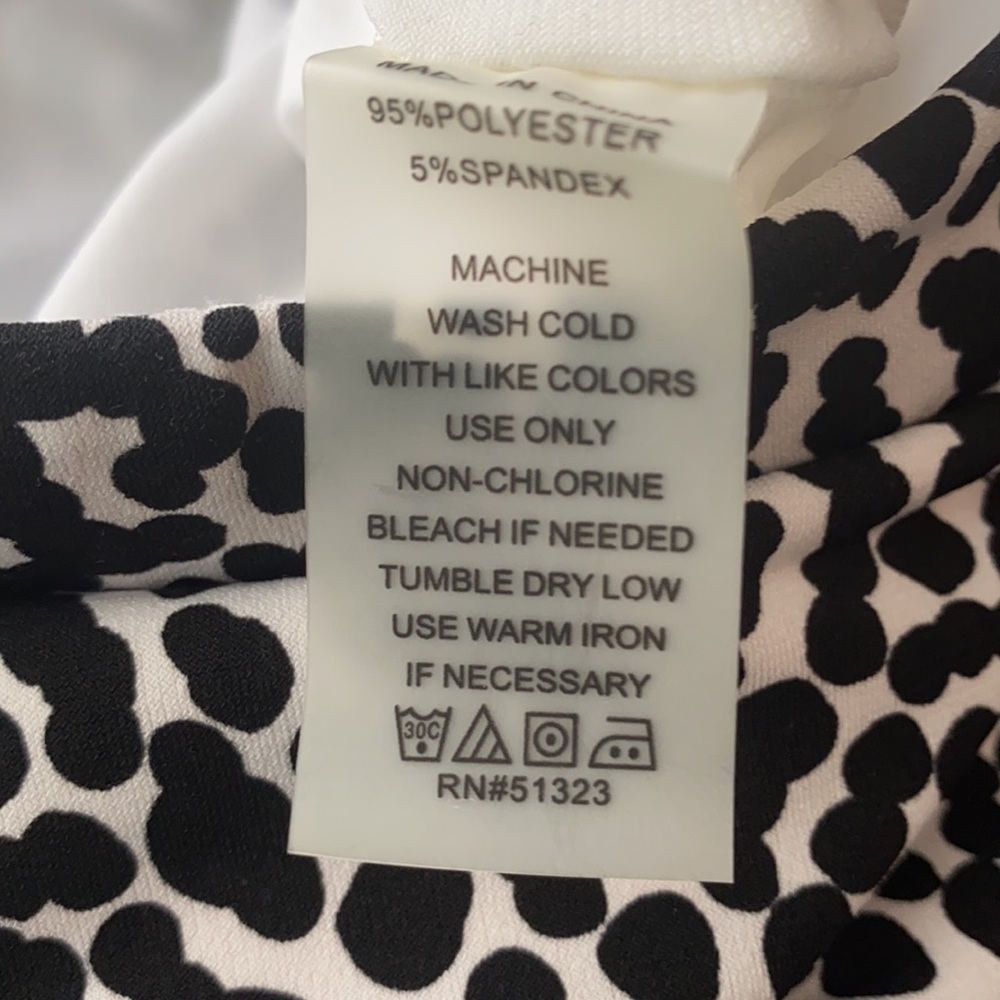 Vince Camuto Pencil Maxi Skirt - Picture 6 of 6